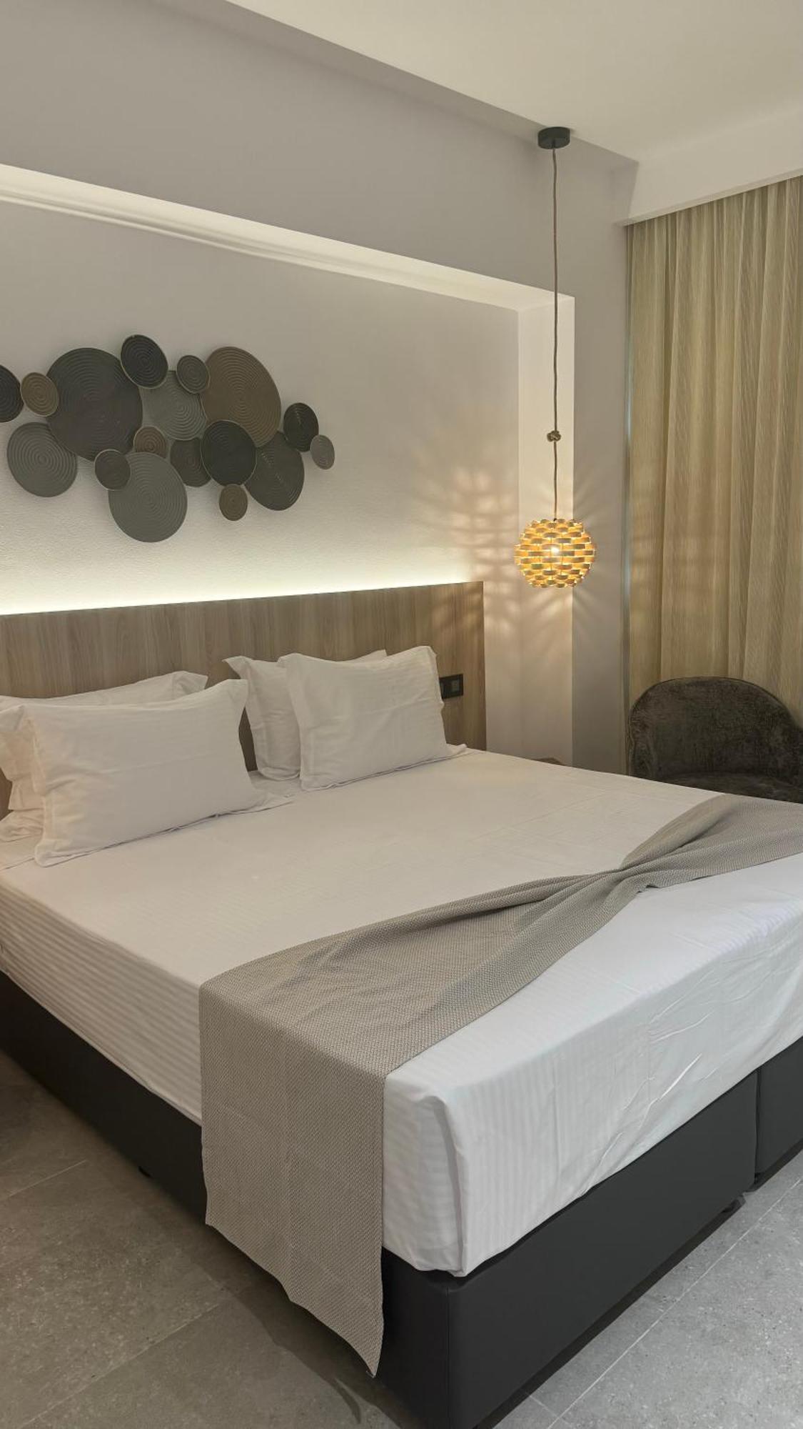 Abacus Suites Ayia Napa Exteriör bild
