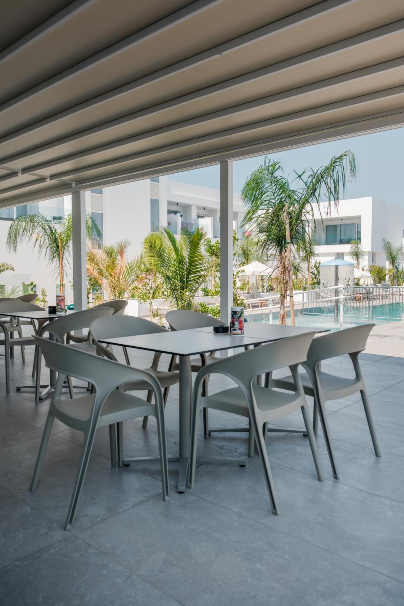 Abacus Suites Ayia Napa Exteriör bild