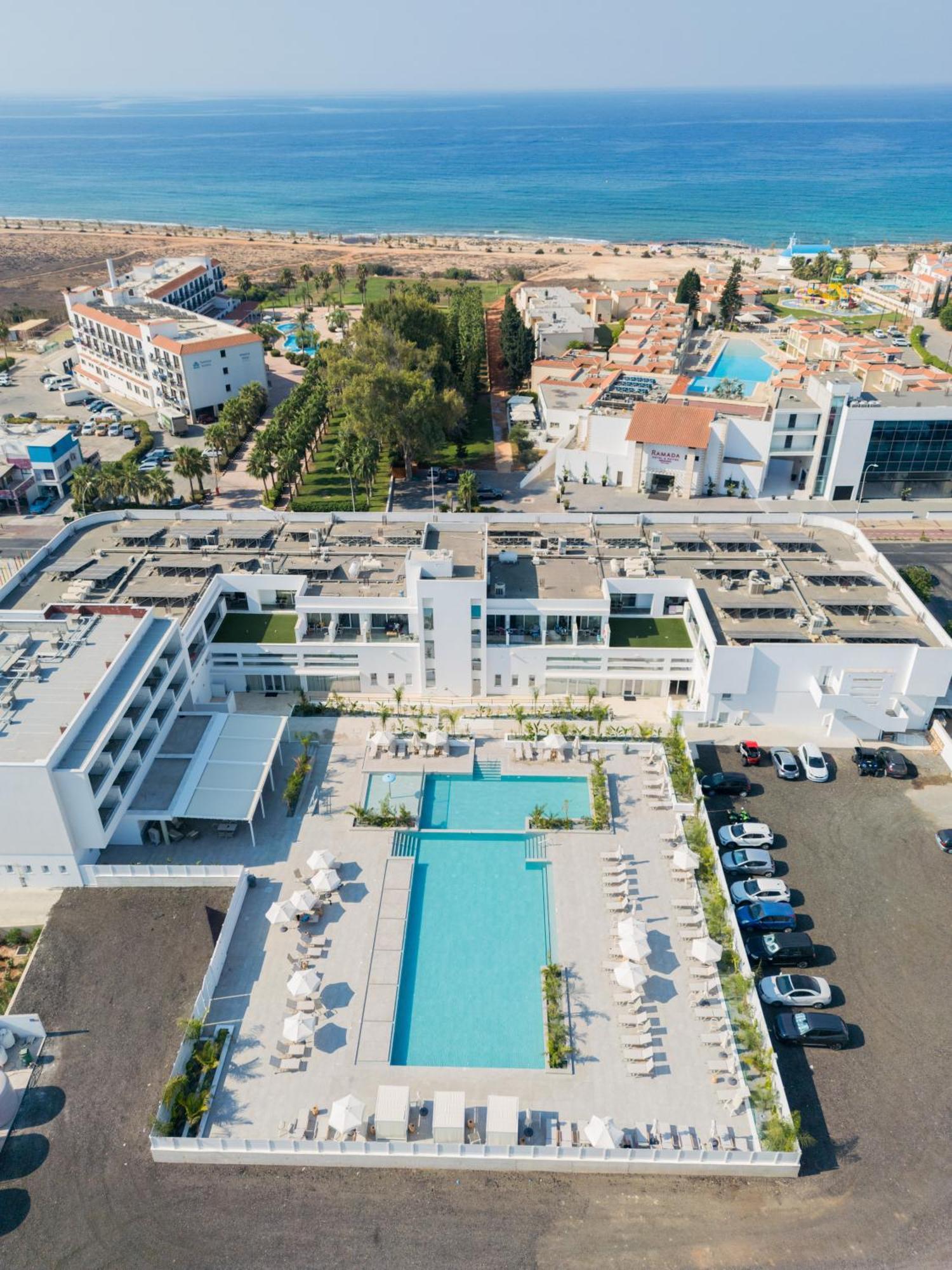 Abacus Suites Ayia Napa Exteriör bild