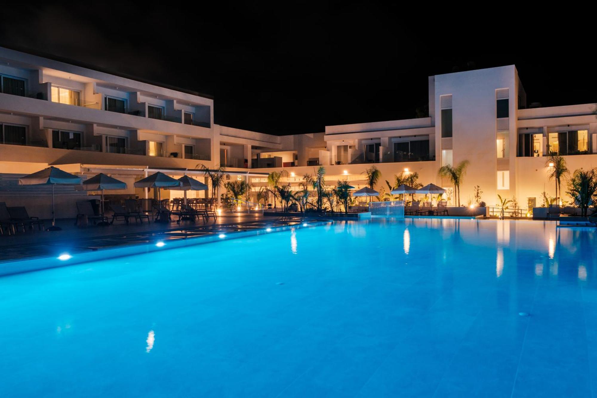 Abacus Suites Ayia Napa Exteriör bild