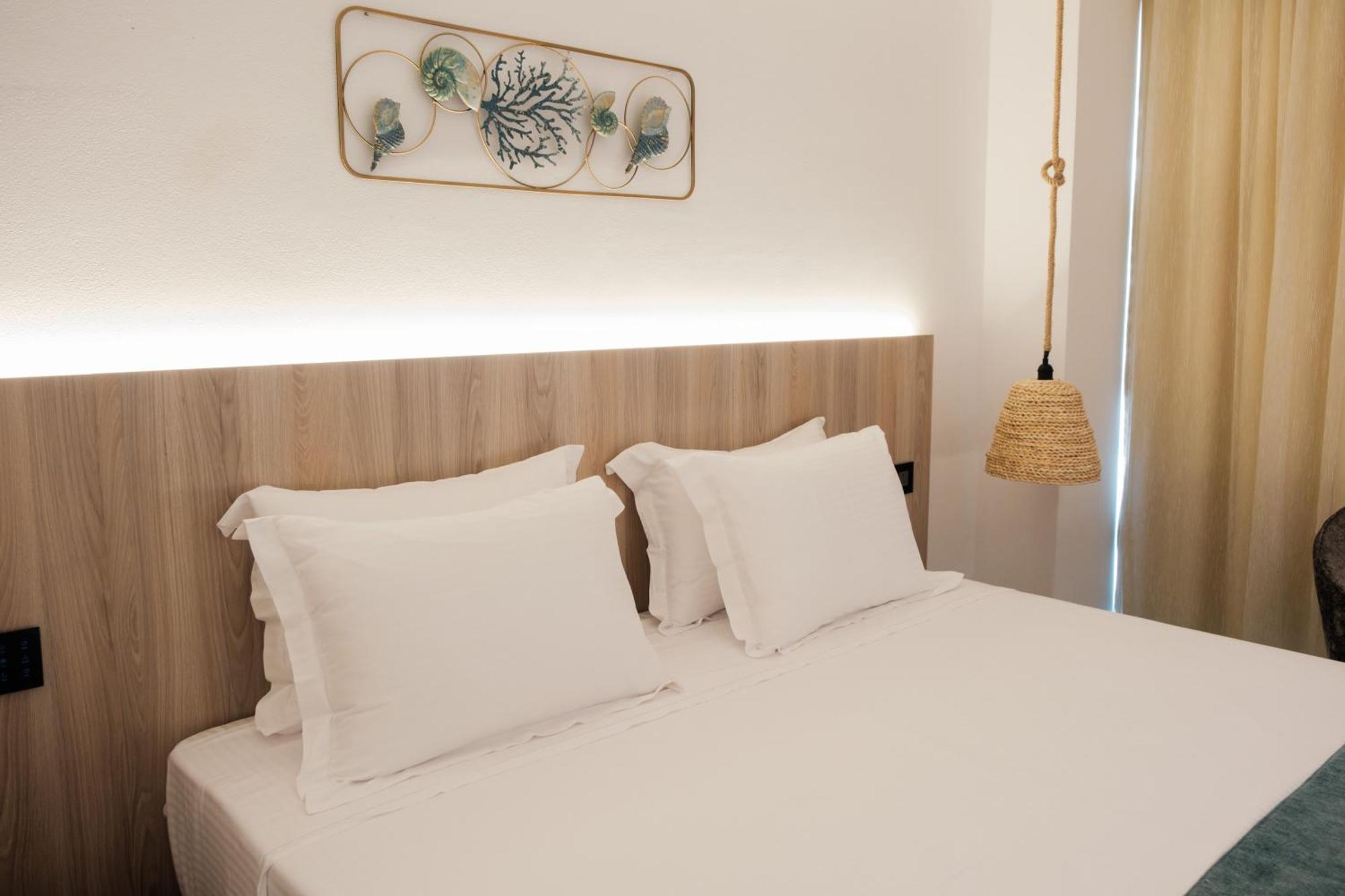 Abacus Suites Ayia Napa Exteriör bild